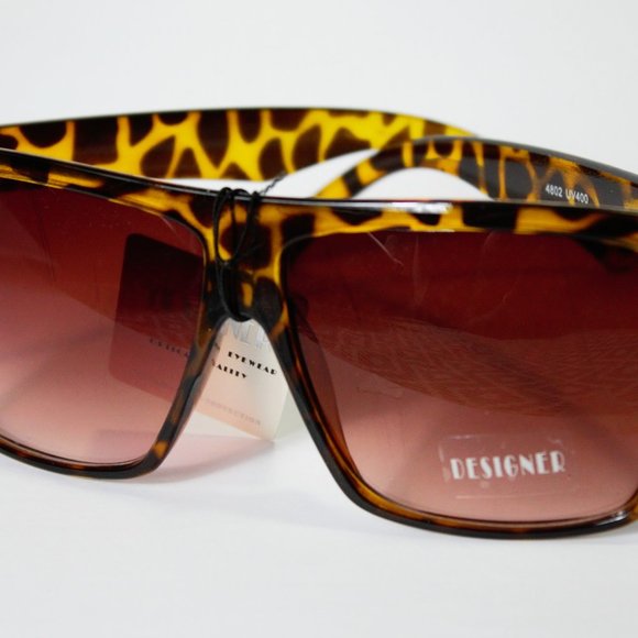 Designer Eyewear Optical Quality - Picture 3 of 4